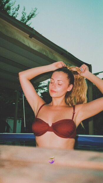 Full leaked Sarah milkowski  page private photo