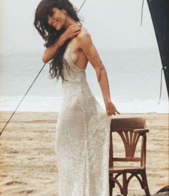 Full leaked Sarah shahi private photo