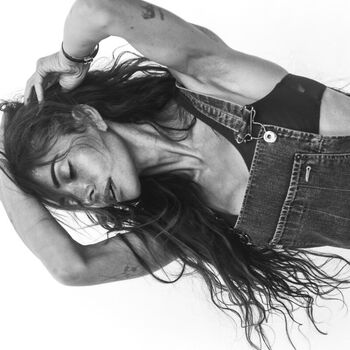 Full leaked Sarah shahi private photo