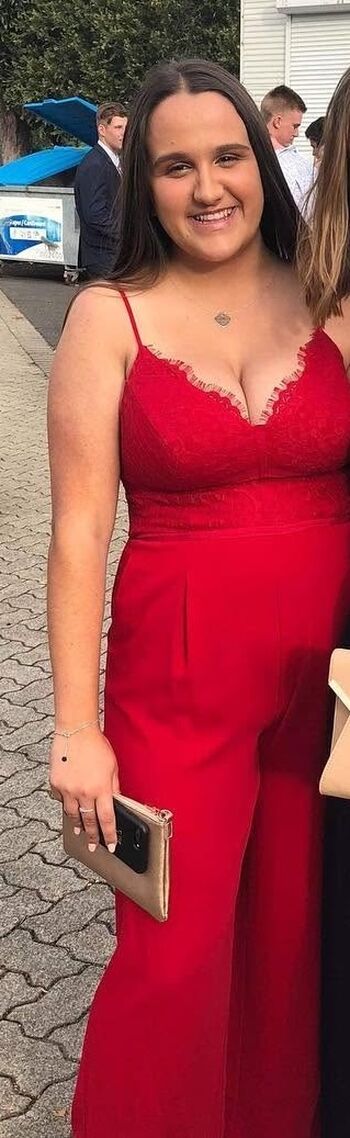 Full leaked Sarah williams private photo