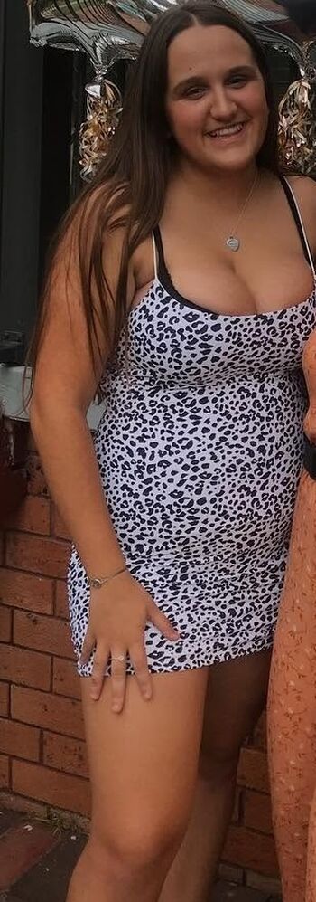 Full leaked Sarah williams private photo