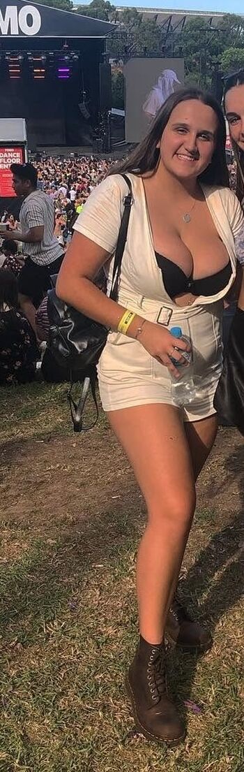 Full leaked Sarah williams private photo