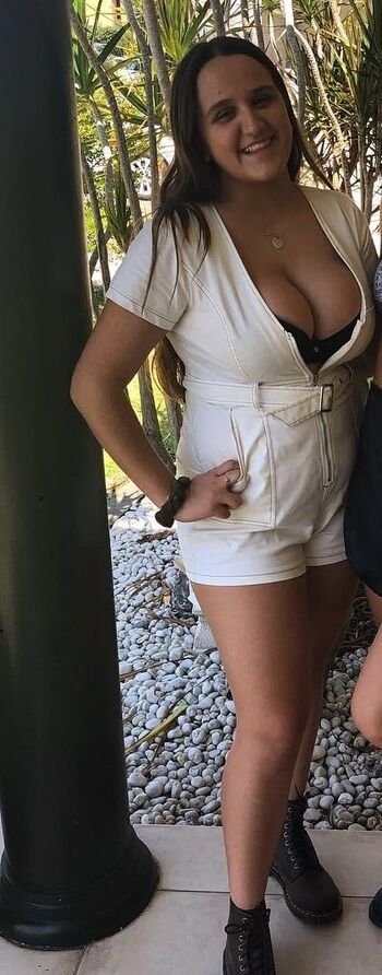 Full leaked Sarah williams private photo