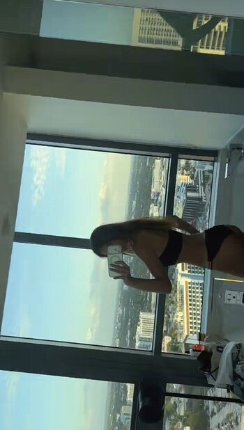 Full leaked Sarah yarborough private photo