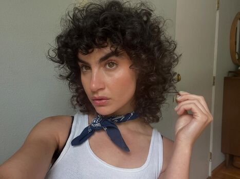 Full leaked Sarah yarkin page private photo