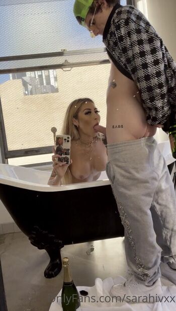 Full leaked Sarahivxx private photo