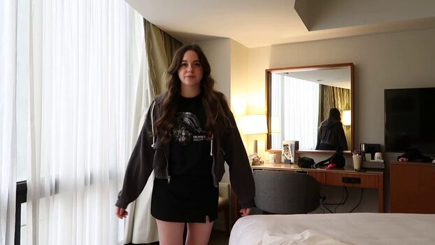 Full leaked Sarahkey private photo