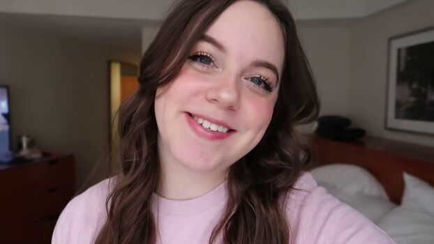 Full leaked Sarahkey private photo