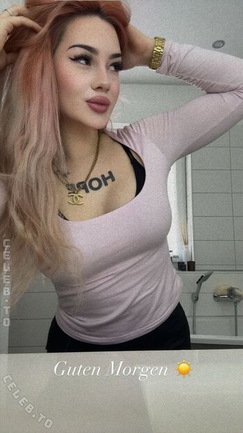 Full leaked Sarahmelek private photo
