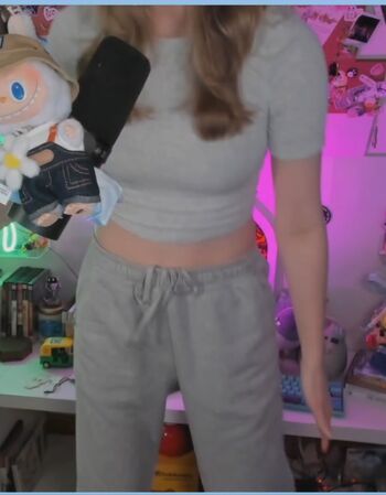 Full leaked Sarahpodz private photo