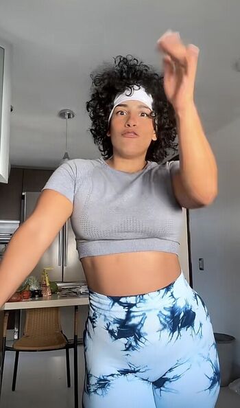 Full leaked Sarahy private photo