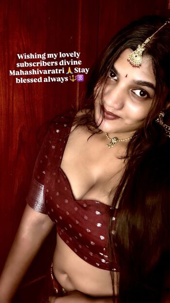 Full leaked Saranya santhosh page private photo