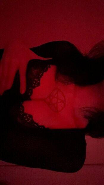 Full leaked Saraslyy private photo