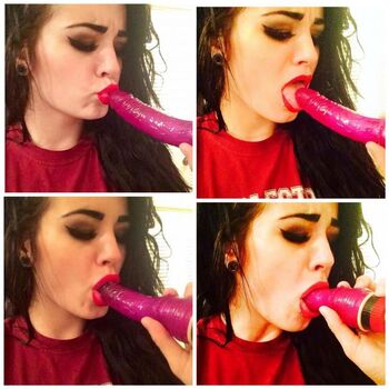 Full leaked Saraya bevis private photo