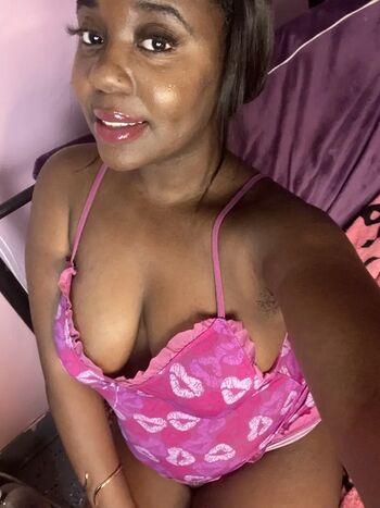 Full leaked Sareelle private photo