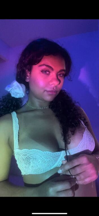 Full leaked Sarmidai private photo