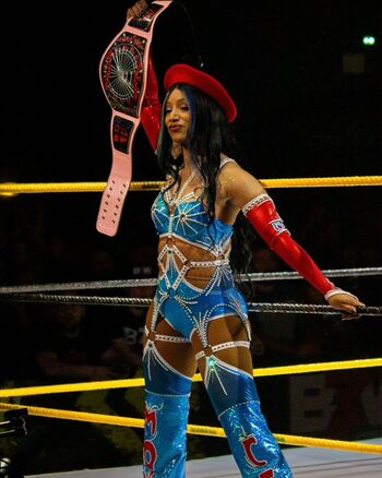 Full leaked Sasha banks page private photo