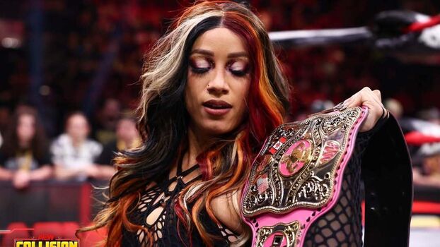 Full leaked Sasha banks private photo