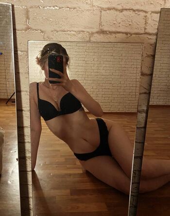 Full leaked Sasha dias private photo