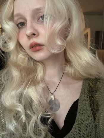 Full leaked Sasha gaier private photo
