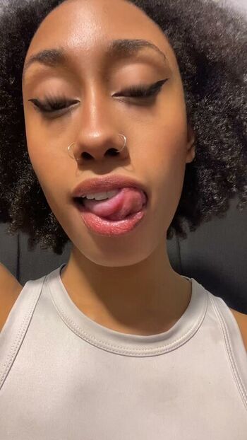 Full leaked Sashachocolate private photo