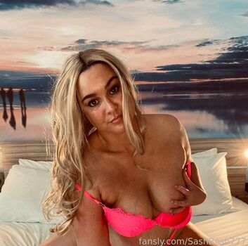 Full leaked Sashbash private photo