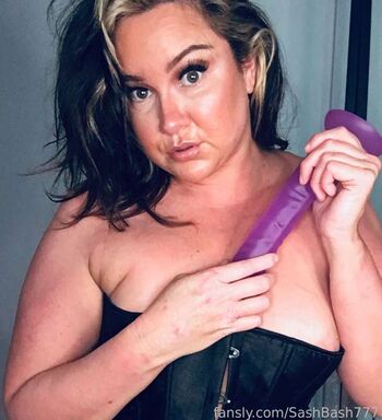 Full leaked Sashbash private photo