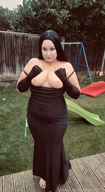 Full leaked Sashbash private photo