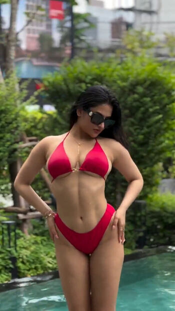 Full leaked Sassy poonam private photo