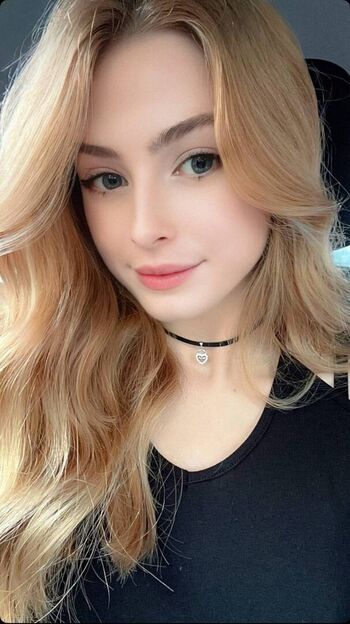 Full leaked Sassynessa page private photo