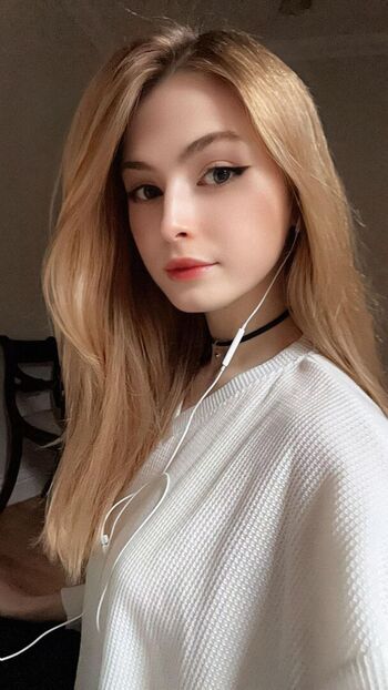 Full leaked Sassynessa page private photo