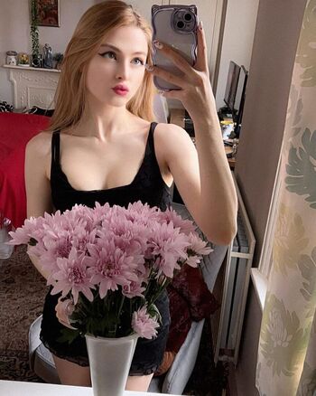 Full leaked Sassynessa page private photo