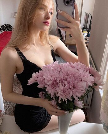Full leaked Sassynessa page private photo
