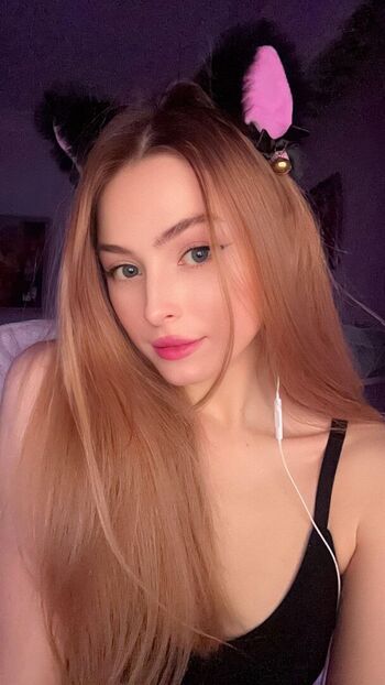 Full leaked Sassynessa page private photo