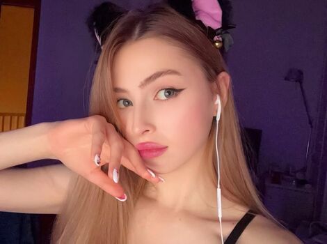 Full leaked Sassynessa page private photo