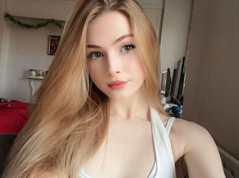 Full leaked Sassynessa page private photo