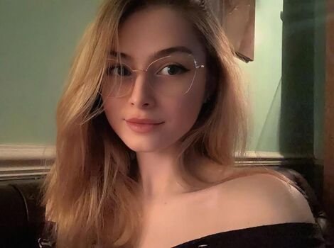 Full leaked Sassynessa private photo