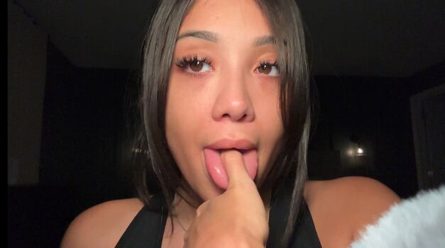 Full leaked Sassysounds asmr private photo