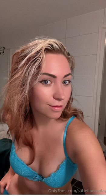 Full leaked Satiellacosplay private photo