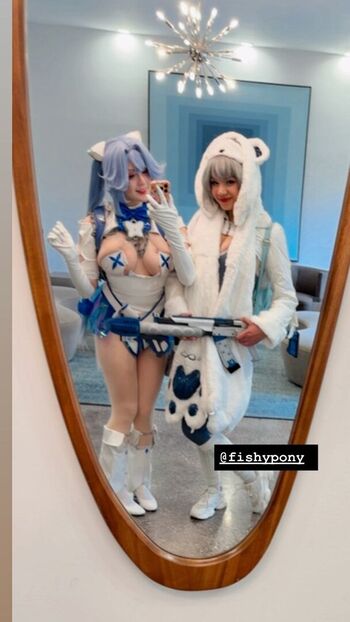 Full leaked Satin stars page private photo