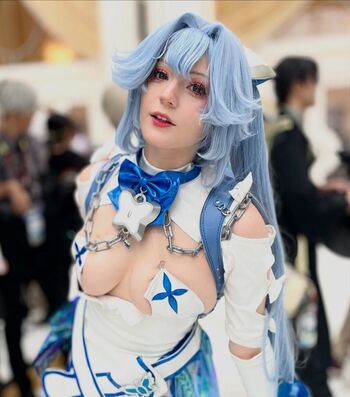 Full leaked Satin stars page private photo
