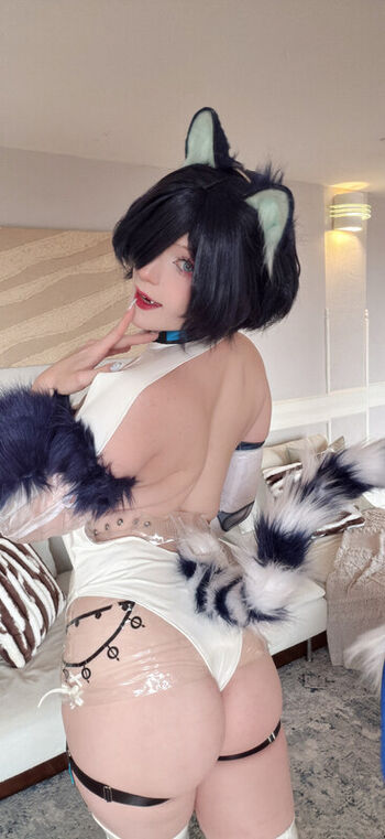 Full leaked Satin stars page private photo
