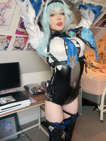 Full leaked Satin stars page private photo