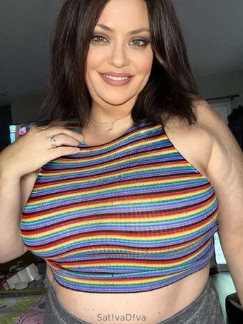 Full leaked Sativadiva private photo