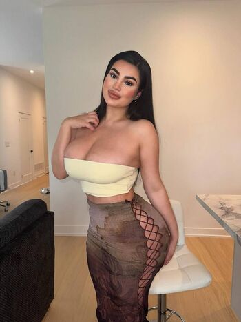 Full leaked Savala tee page private photo