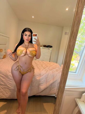 Full leaked Savala tee page private photo