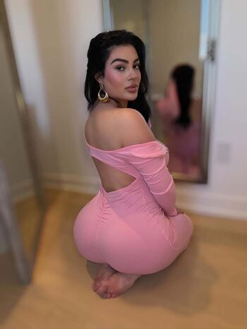 Savala Tee