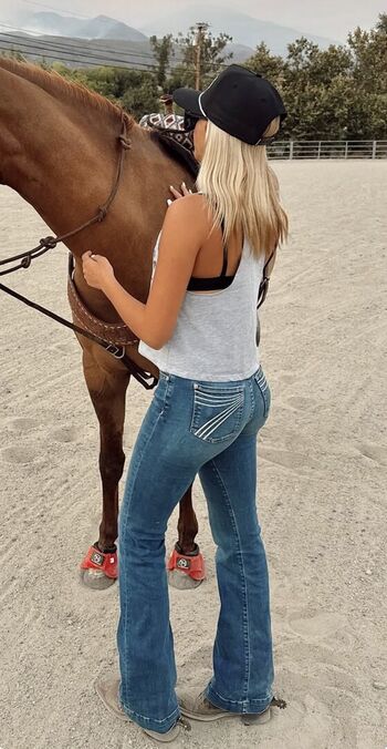 Full leaked Savana keune page private photo