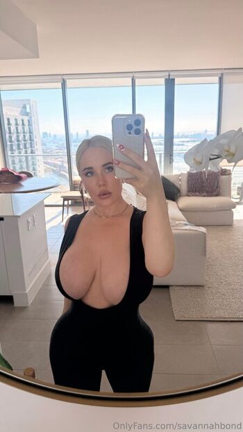 Full leaked Savannah bond private photo