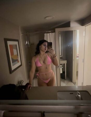 Full leaked Savliftss private photo